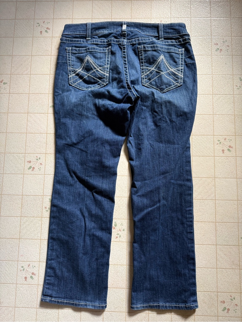 Ariat REAL denim Classic Women's Dark Blue Straight-Leg Jeans Size 33s